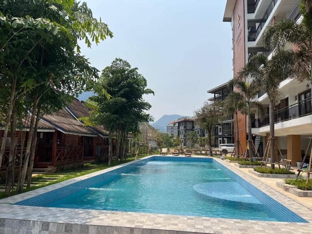 Vang Vieng Bungalows المظهر الخارجي الصورة
